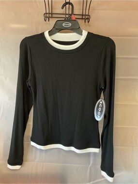 Scoop Black Long-Sleeve Tee with White Contrast Trim